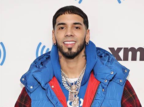 Anuel AA canceló concierto en Uruguay por problemas cardíacos