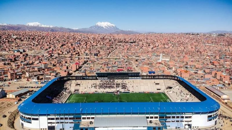 Previa Bolivia-Paraguay: Exárbitro recordó que le daban un balón de oxígeno en el descanso, para poder aguantar