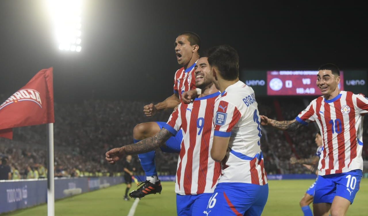 Majestuosa victoria de Paraguay ante el Campeón del Mundo