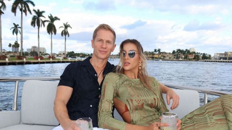 Leah Ashmore felicitó a su novio yanqui millonario