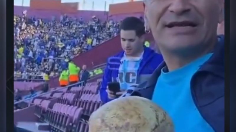 Hincha de Racing llevo el cráneo de su abuelo a la Nueva Olla