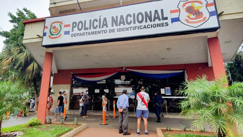 ¡Documentos quedaron “trancados” por la lluvia!