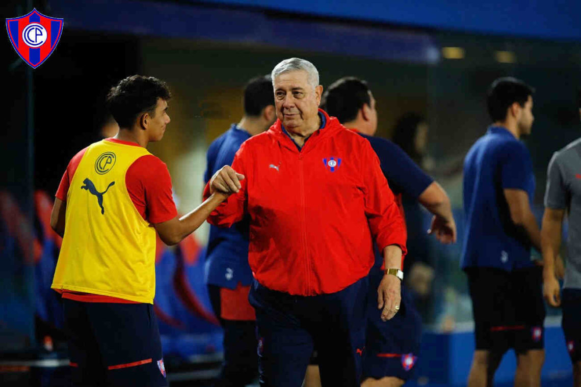 Cerro despide uno de sus peores años y a Jara Saguier como técnico