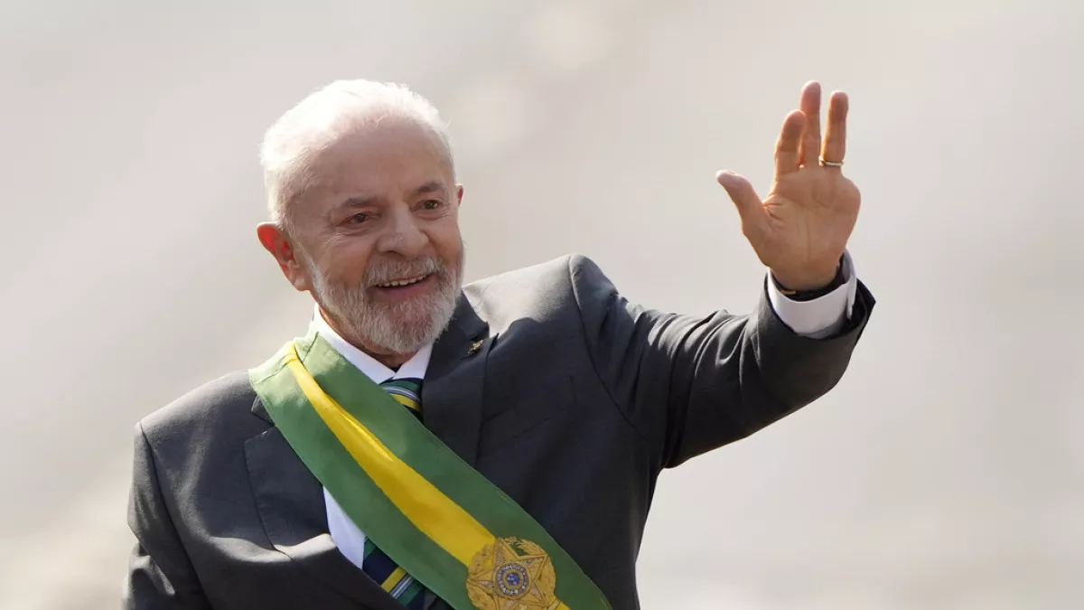 Lula Da Silva, con mejoría progresiva luego de intervención