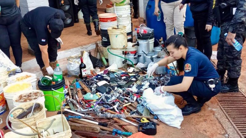 Tras aparente plan de fuga en cárcel de CDE, incautan celulares, armas y drogas