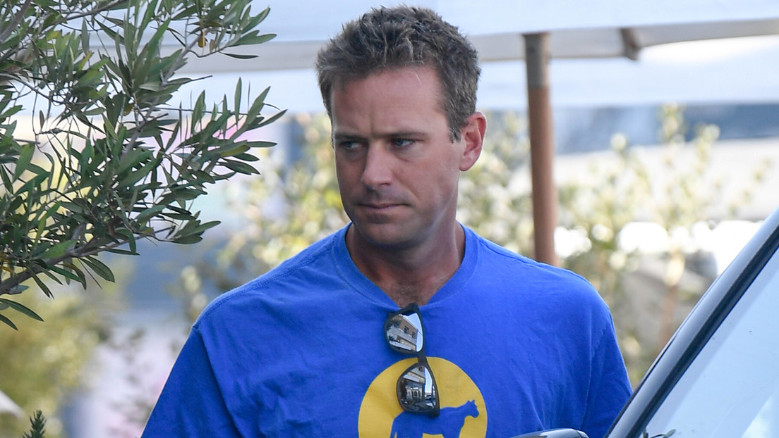 Actor intenta regresar a Hollywood tras acusaciones de canibalismo