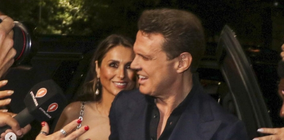 Luis Miguel sorprende con los retoques en su rostro