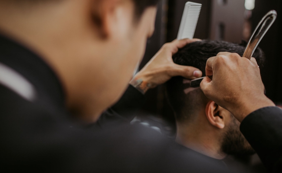 Barbero seducía a sus víctima con promos para luego abusar de ellos