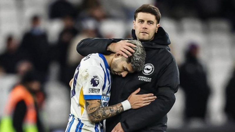 Al DT del Brighton le preguntaron sobre las publicaciones de Julio Enciso en las redes