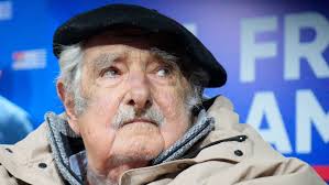 José «Pepe» Mujica se recupera tras exitosa cirugía por cáncer de esófago