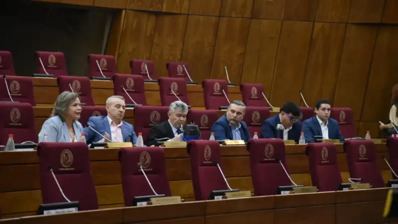 Cartismo hace el vacío en sesión reservada para tratar el caso Pecci