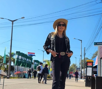 Sanie López Garelli ultiman detalles para la llegada de sus mellizos