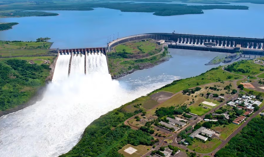 Itaipú marca un récord histórico en suministro de energía a Paraguay