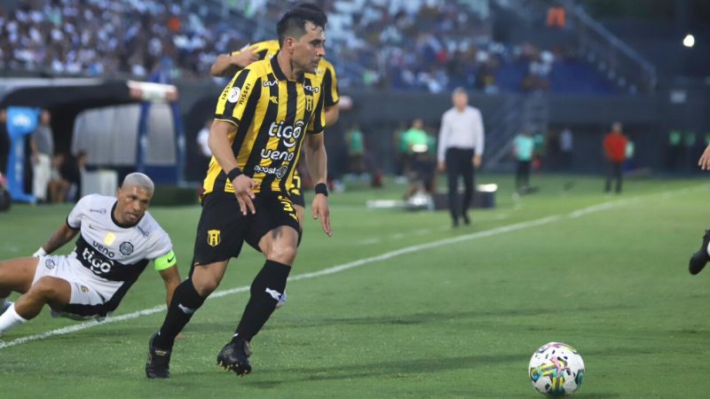 Dani Pérez salta al podio de los goles más rápidos del fútbol paraguayo