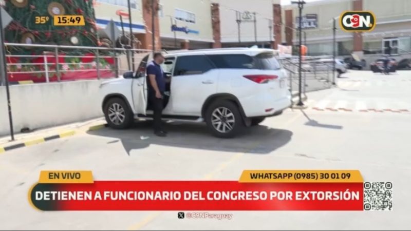 Detienen a funcionario del Congreso por sextorsión