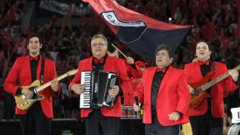 Cantante de Los Palmeras tuvo ACV