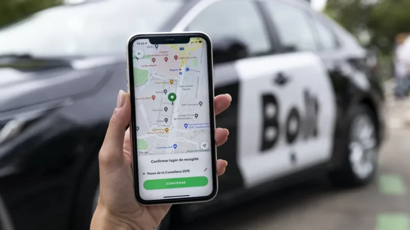 Tres delincuentes asaltan a conductor de Bolt y le disparan en la pierna al resistirse