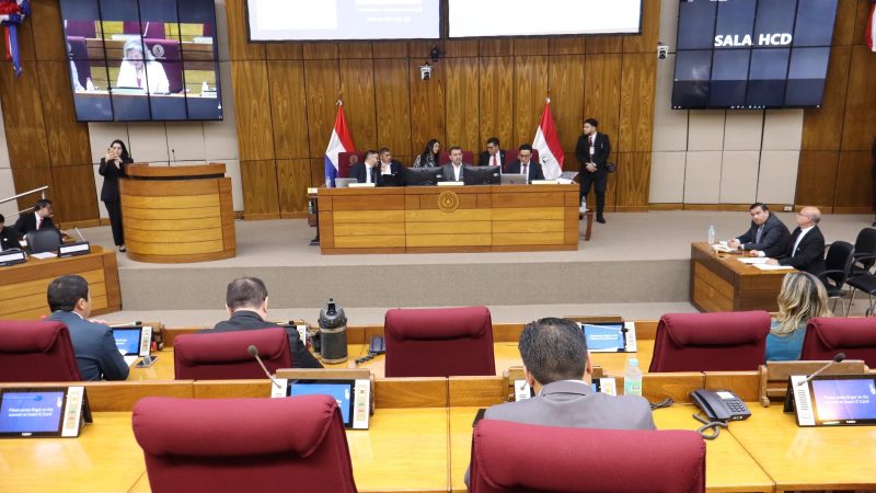 Comisión Permanente del Congreso rechazó pedir a Peña que destituya a ministros vinculados al caso “Lalo”