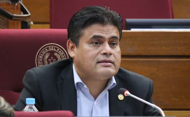 Diputado Santiago Benítez exige investigaciones profundas y sanciones en la Fuerza Militar: «Son insuficientes estos cambios»