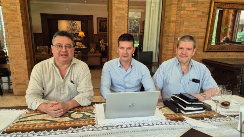 Celeste Amarilla cuestionó a asesor jurídico del Senado por labores en casa de Horacio Cartes: «Que el sueldo se lo pague él»