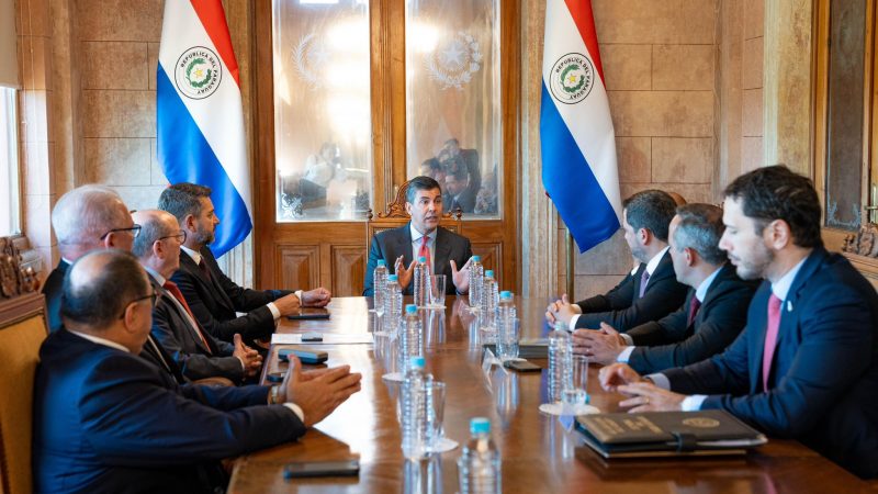 Cumbre de Poderes: Peña llama a una lucha unificada contra la corrupción tras escándalo de tráfico de influencias