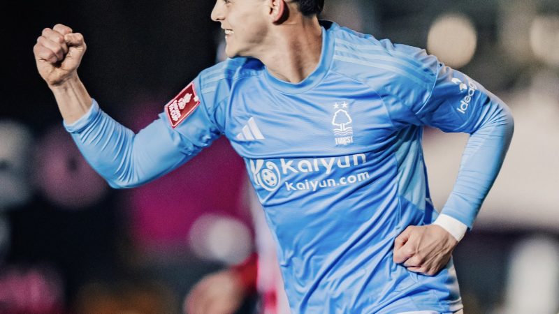 Ramón Sosa anotó para el Nottingham Forest y dejó su huella en la FA Cup