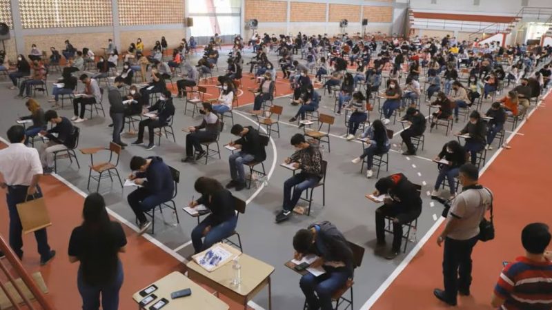 Docentes competirán por 14.735 cupos para cubrir cargos en instituciones educativas