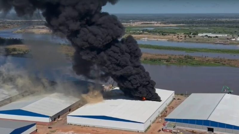 Incendio en Puerto Fénix: Alertan deterioro de la calidad del aire en Asunción