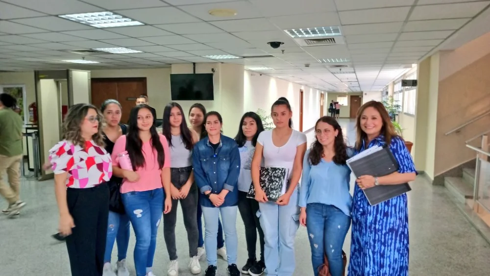 Aspirantes a policías recurren a la Corte Suprema de Justicia tras no ser admitidas