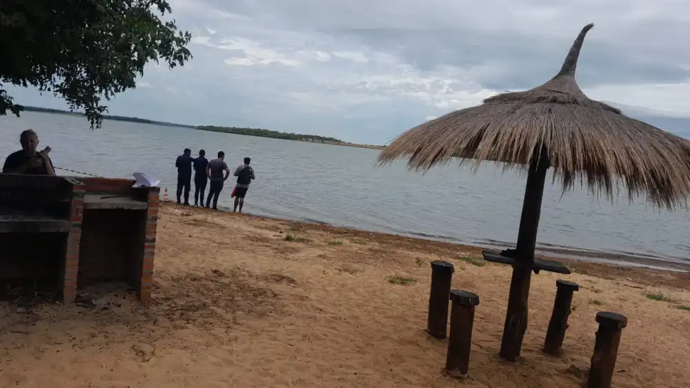 Mujer se tira al río Paraná para salvar a su hija, pero ambas terminan muertas