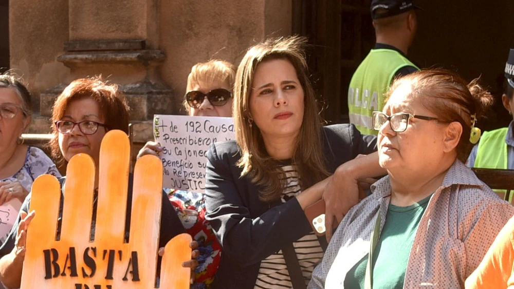 A un año de la expulsión de Kattya, Corte aún no se expide sobre la operación cartista