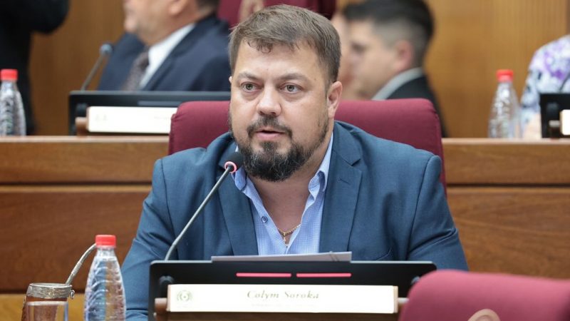 Amenazaron de muerte a senador Colym Soroka dejando dos balas frente a su casa: «El crimen organizado está en todas partes»