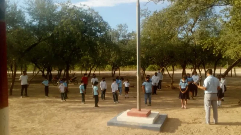 Ministerio de Educación analiza establecer horarios diferenciados para invierno y verano