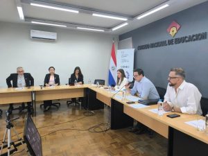 Cones reglamentará examen de lingüística para estudiantes extranjeros y alerta sobre publicidad engañosa en universidades