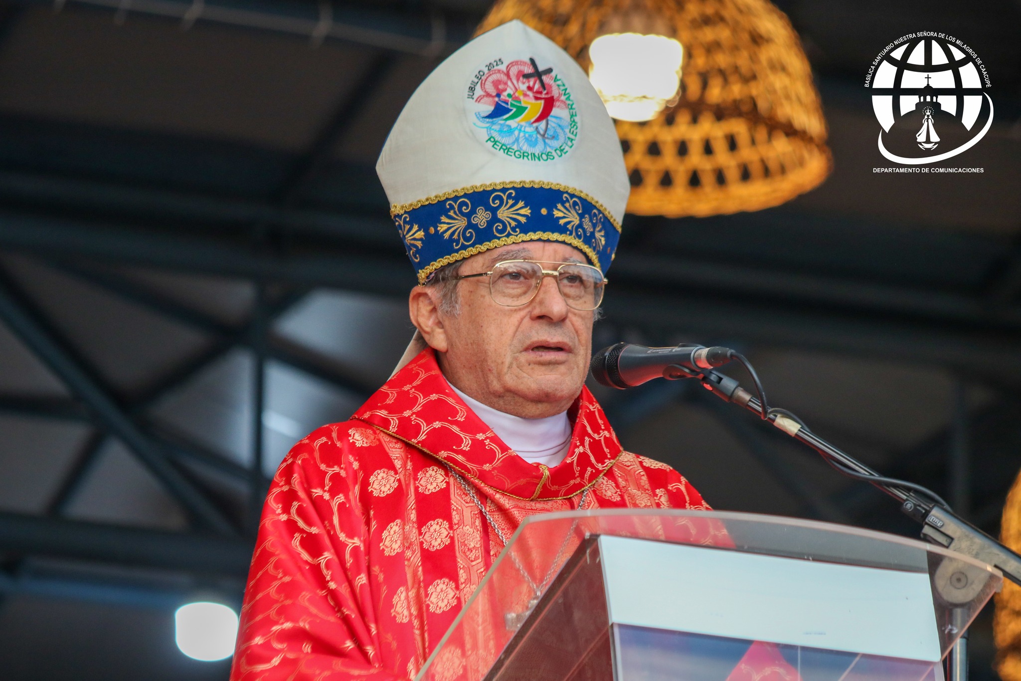 Fuerte denuncia en Domingo de Ramos: Obispo de Caacupé arremete contra corrupción, impunidad y mafia de pagarés