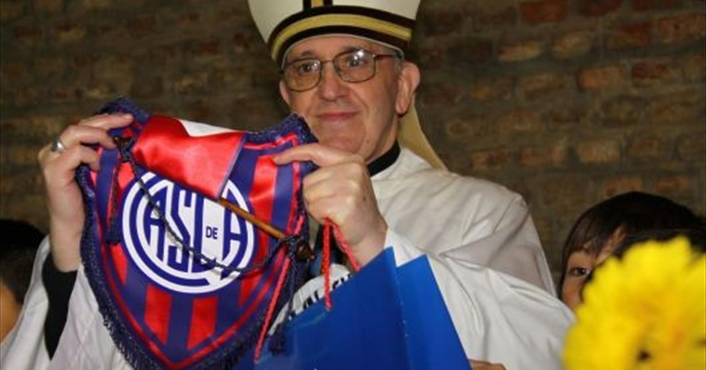 “Cuervo por siempre”: San Lorenzo despide con amor eterno al Papa Francisco