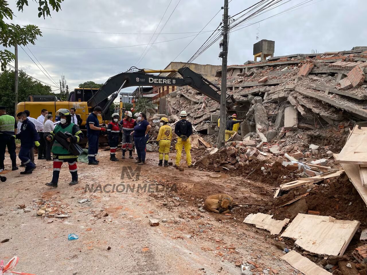 Tras derrumbe verificarán otros edificios en Encarnación