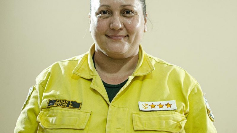 Por primera vez, eligen a una mujer como presidenta de los bomberos