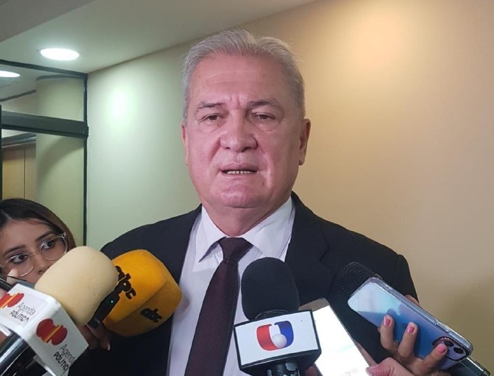 “Si tienen vía libre, en 48 horas se va”: Óscar Tuma lanza bomba contra el Fiscal General y presenta juicio político