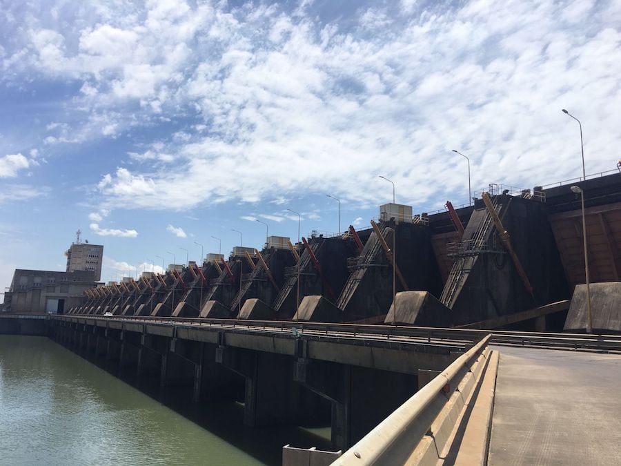 Paraguay podría enfrentar un apagón energético en 2030 si no actúa ya, advierten