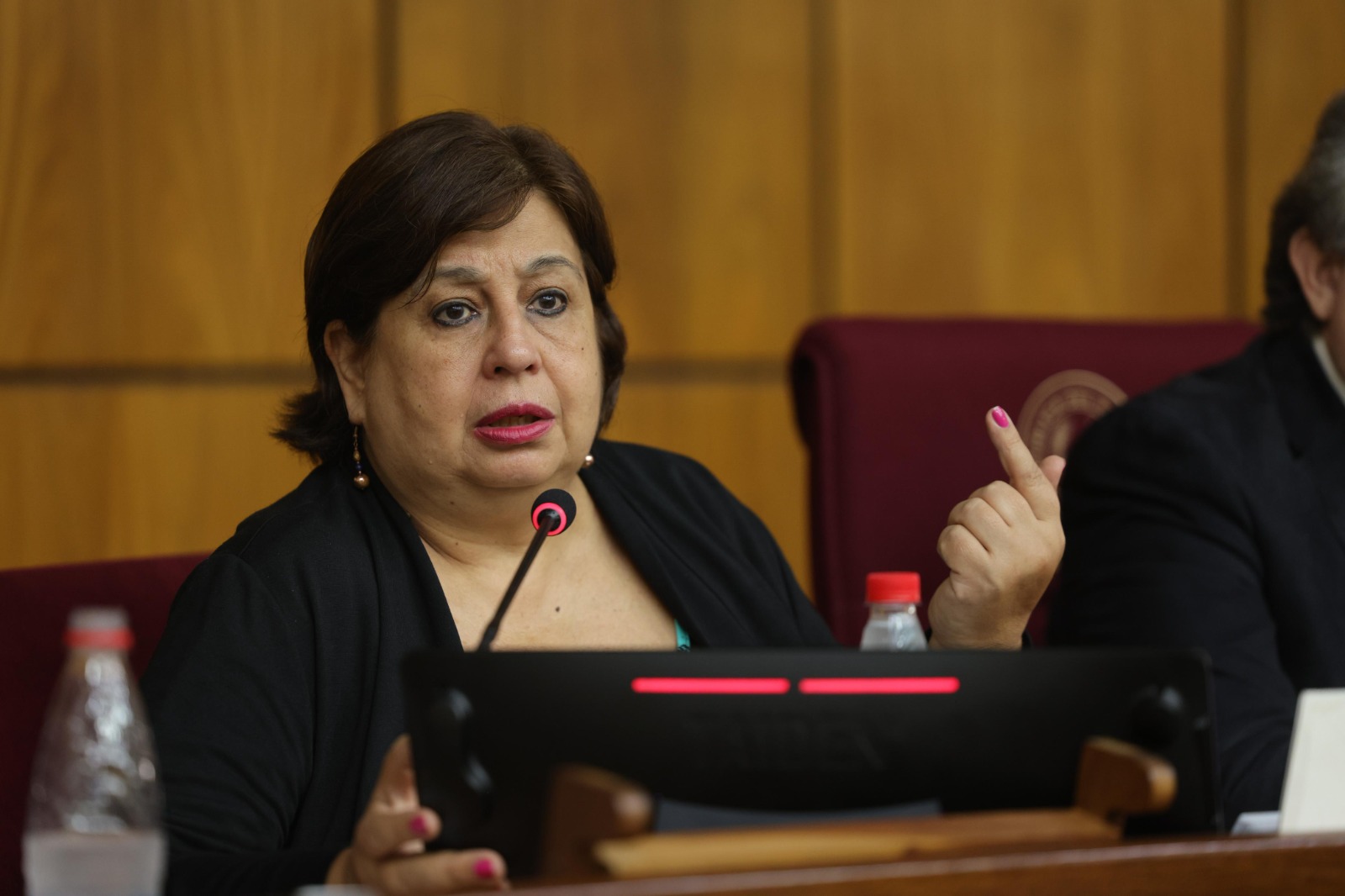 “La mafia de los pagarés está destruyendo vidas”: Esperanza Martínez denuncia red criminal que arruina a miles de familias