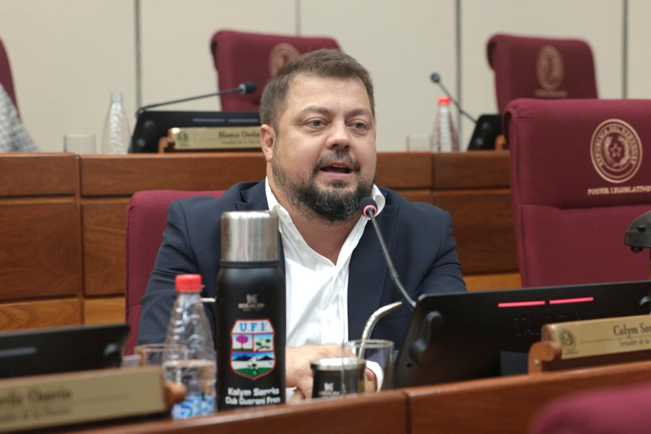 “Esto no nos da de comer”: Senador Soroka estalla contra la pelea de Peña contra Zuccolillo