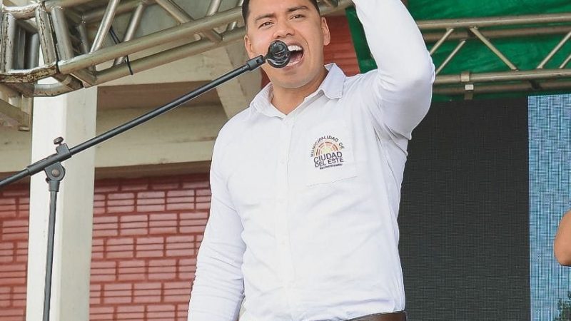 Prieto estalla contra oficialismo: “Enloquecieron y quieren comprar concejales”