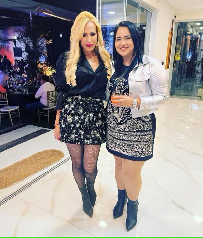 Por amiguismo y filtraciones: MEC destituye a directora ligada a Carolina González