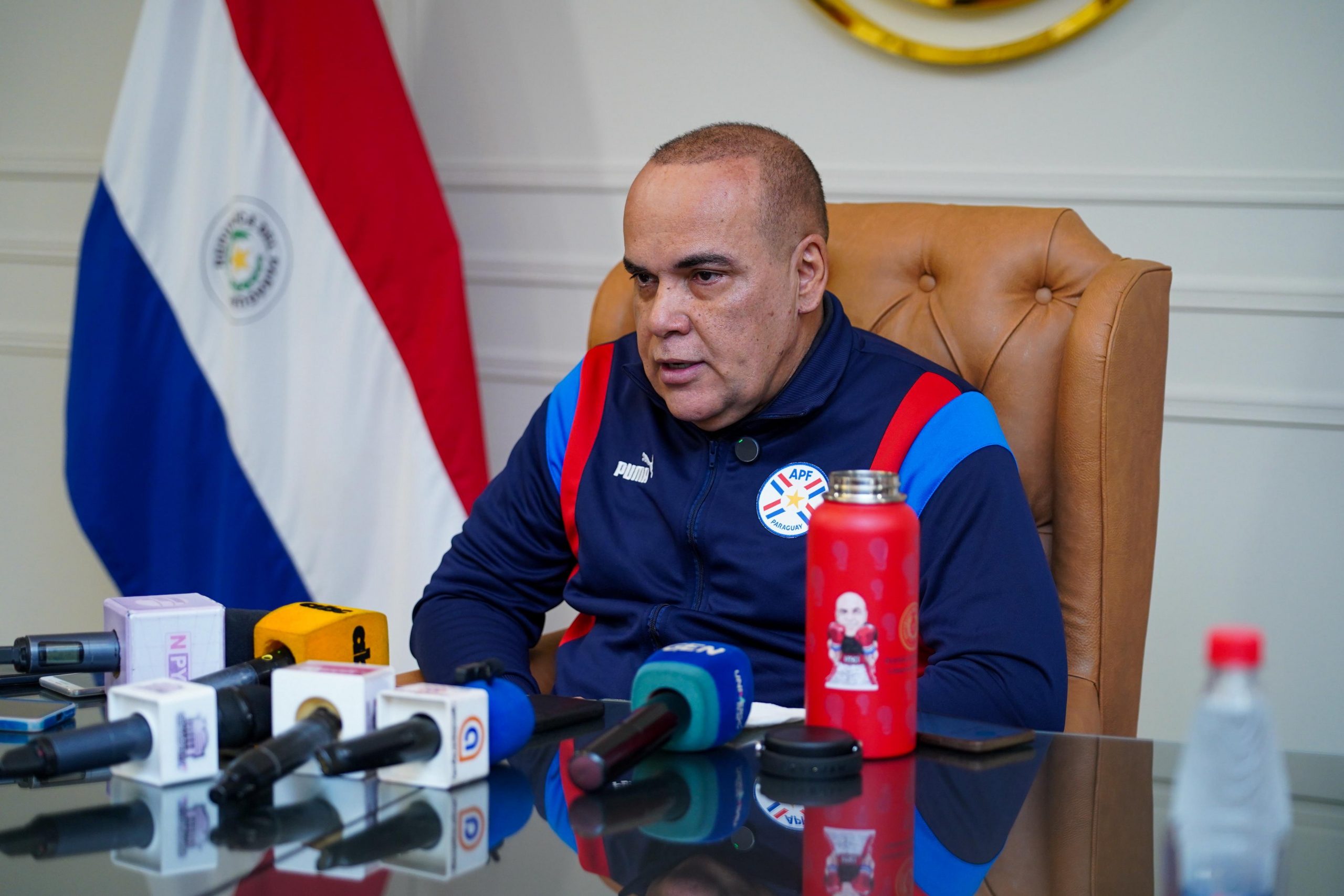 Bachi Núñez desconfía del Censo y cuestiona subsidio: No cree que seamos 6 millones de paraguayos, según el INE