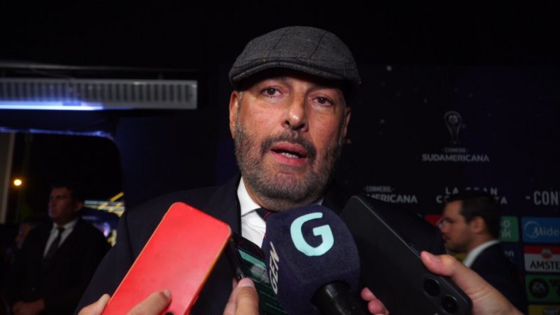 Cerristas llevan su disgusto hasta el domicilio de Juan José Zapag