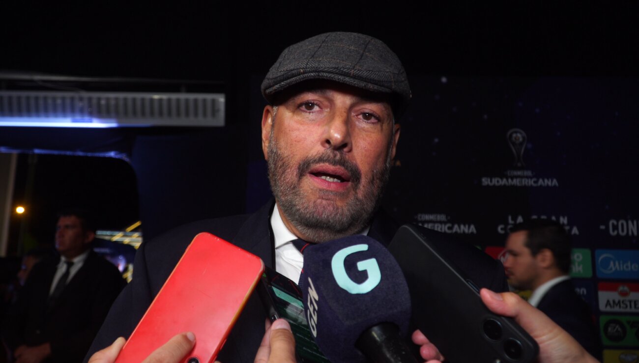 Cerristas llevan su disgusto hasta el domicilio de Juan José Zapag