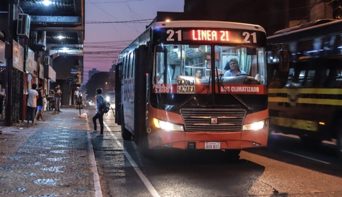 Presentan proyecto para que el servicio de transporte público nocturno sea gratuito