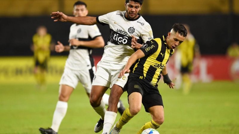 Olimpia volvió a fracasar en la Copa y quedó fuera de todo