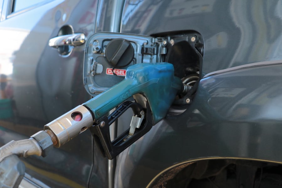 La respuesta de Petropar al pedido de bajar el precio del combustible